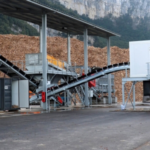 158-ecopole-bois-A-tapis-longs cabine de tri manuel.