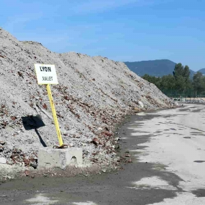 machefers-lots-reception