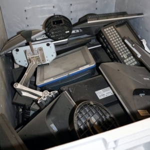 4-d3e-ecran Collectes et valorisation des encombrants, déchets végétaux, déchets électriques et électroniques (DEEE)