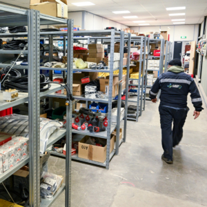 Magasin de pièces mécaniques